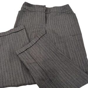 Harve Benard gray trousers with black pinstripes. 100% wool. Cuffed hem. Size 10